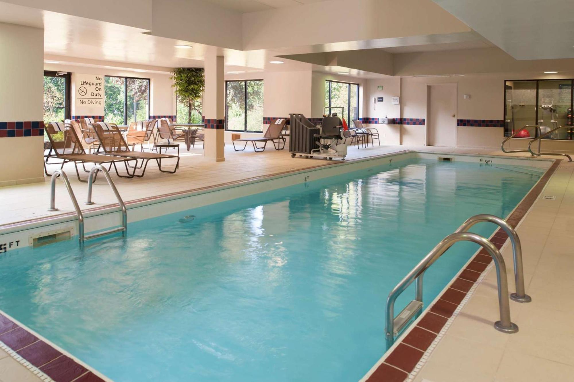 Hampton Inn & Suites Kokomo Eksteriør bilde